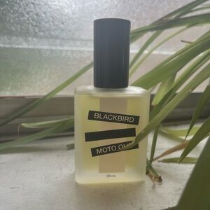 Moto Oud Perfume - Cream